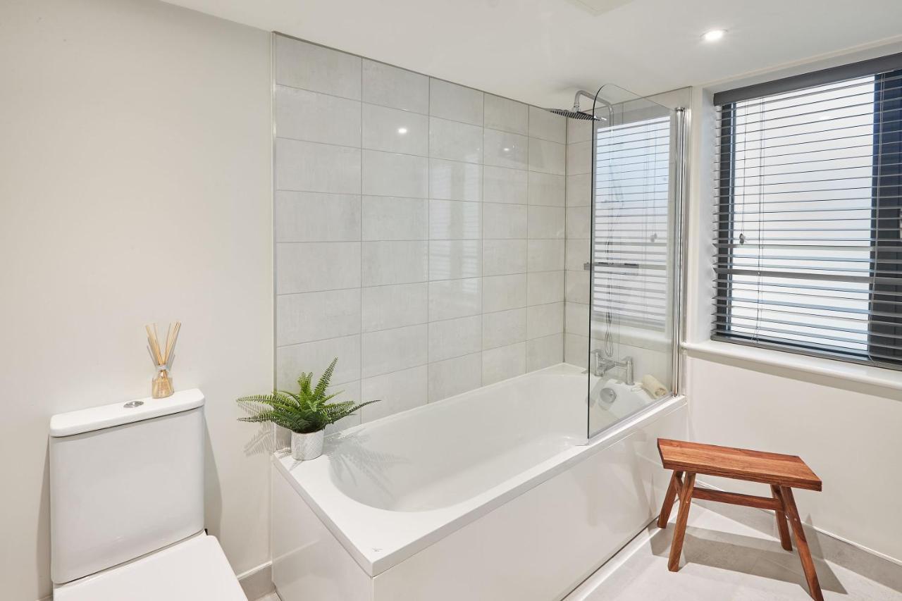 Host & - St Johns Mews Appartement *